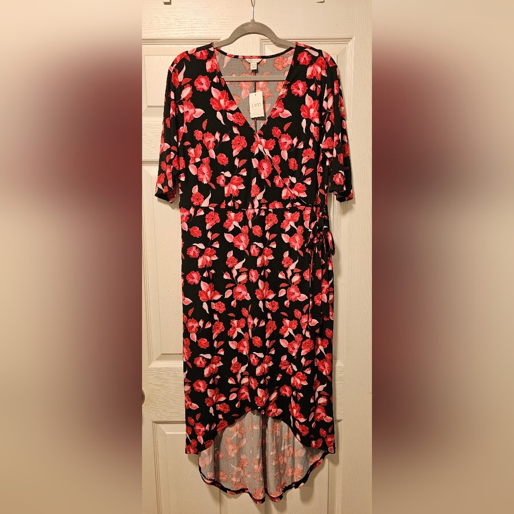 Black and Red High-Low Wrap Dress